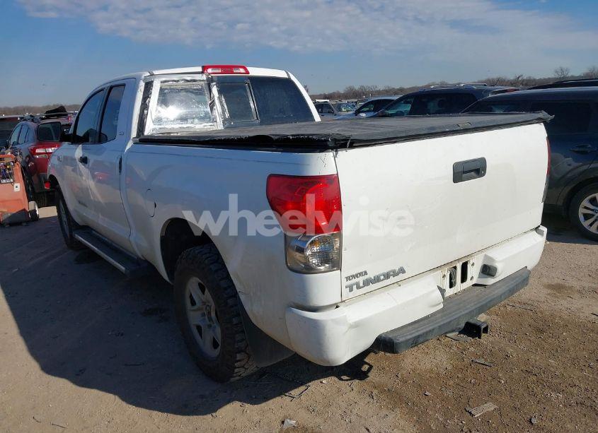 Photo 17 of 2008 Toyota Tundra SR5 5.7L V8 (VIN 5TFRV541X8X046379)