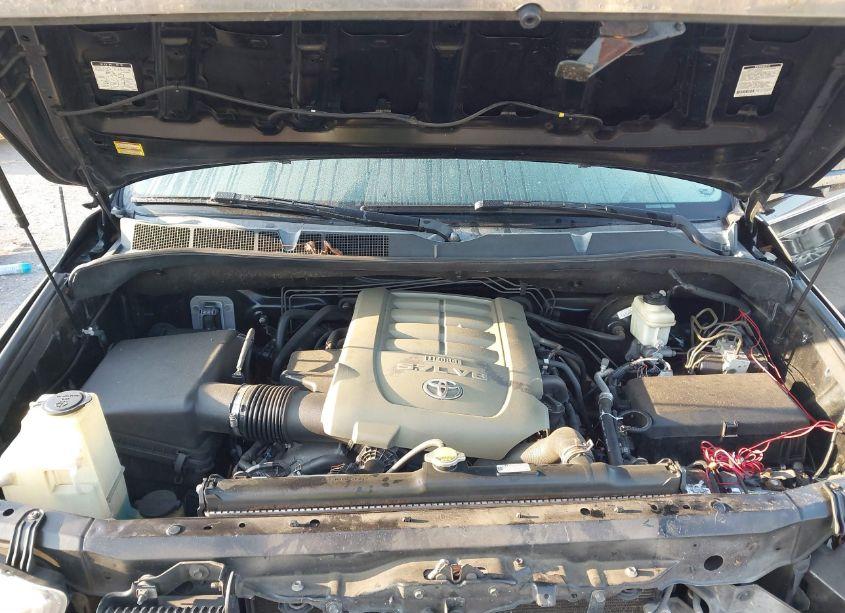 Photo 10 of 2007 Toyota Tundra LIMITED 5.7L V8 (VIN 5TFRV58107X027610)