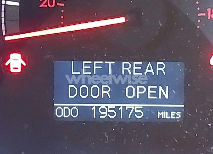 Photo 15 of 2007 Toyota Tundra LIMITED 5.7L V8 (VIN 5TFRV58137X026614)