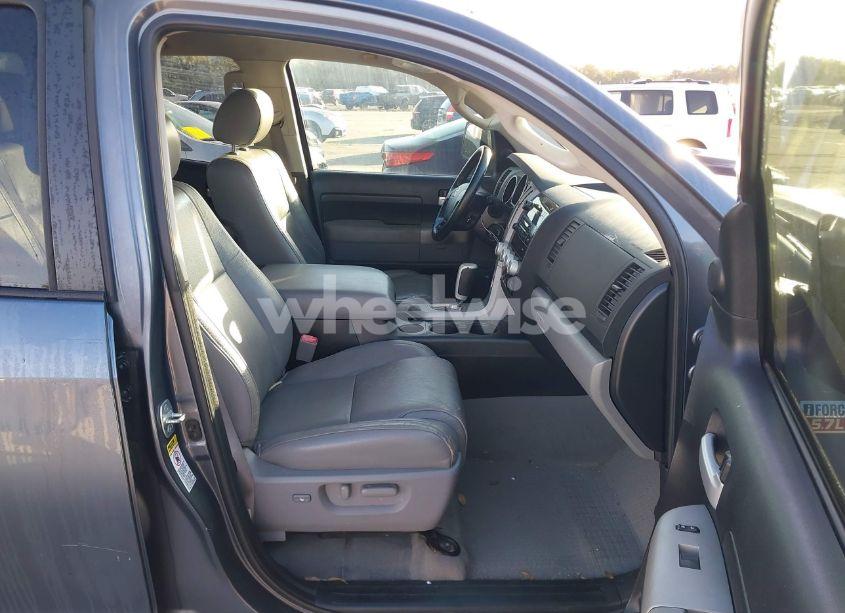 Photo 5 of 2007 Toyota Tundra LIMITED 5.7L V8 (VIN 5TFRV58147X011538)