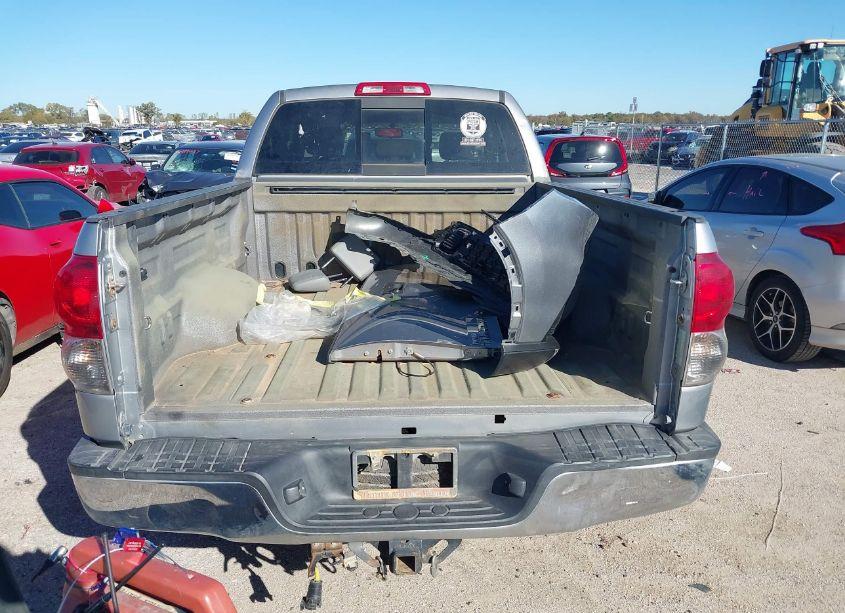 Photo 17 of 2007 Toyota Tundra LIMITED 5.7L V8 (VIN 5TFRV58167X020290)
