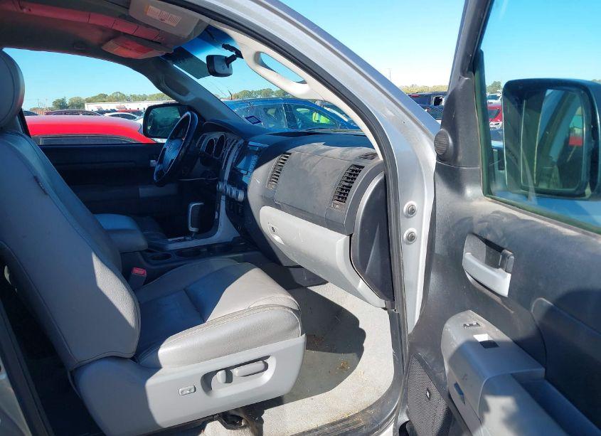 Photo 5 of 2007 Toyota Tundra LIMITED 5.7L V8 (VIN 5TFRV58167X020290)