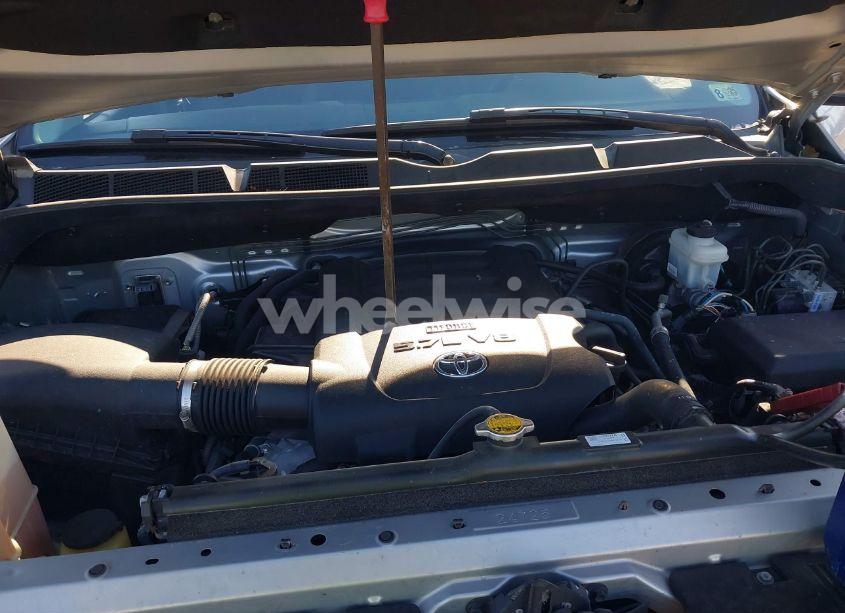 Photo 10 of 2016 Toyota Tundra SR5 5.7L V8 (VIN 5TFRW5F1XGX201537)