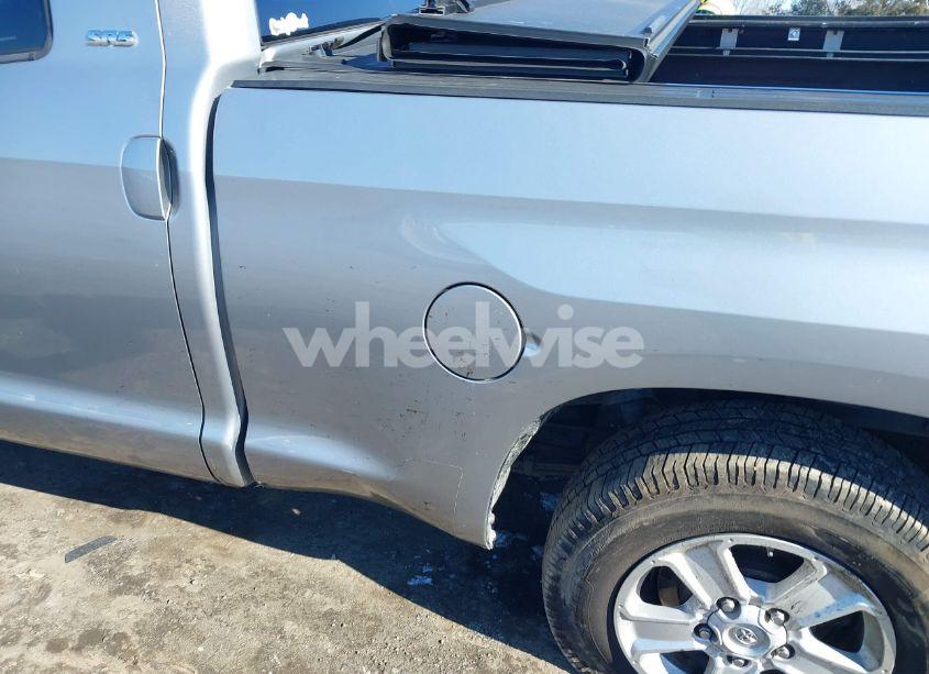 Photo 6 of 2016 Toyota Tundra SR5 5.7L V8 (VIN 5TFRW5F1XGX201537)