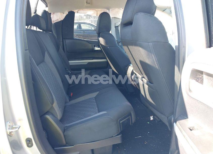 Photo 8 of 2016 Toyota Tundra SR5 5.7L V8 (VIN 5TFRW5F1XGX201537)