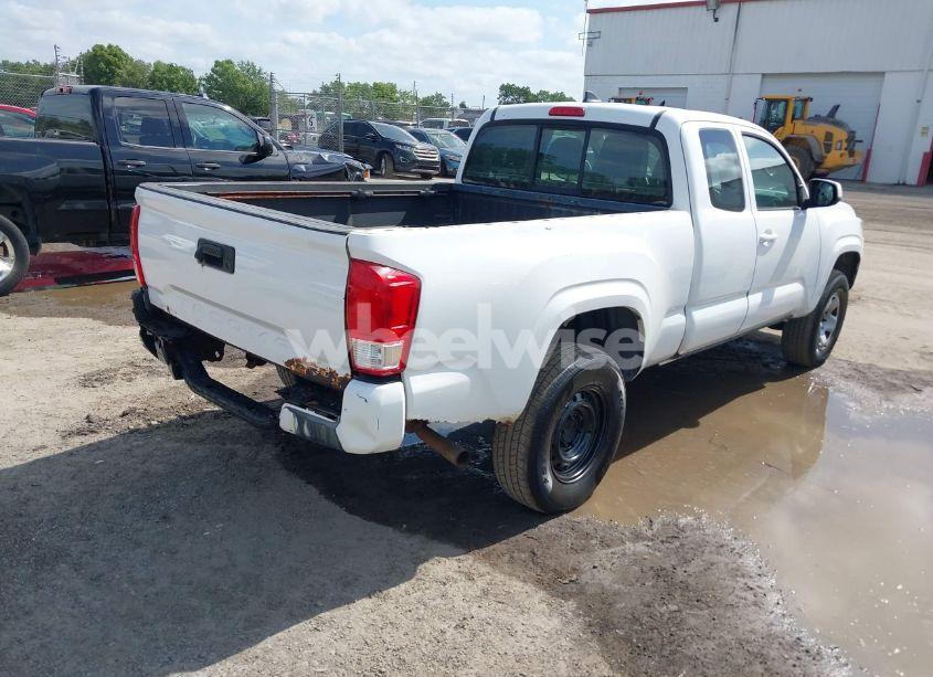 Photo 4 of 2017 Toyota Tacoma SR (VIN 5TFRX5GN0HX075186)