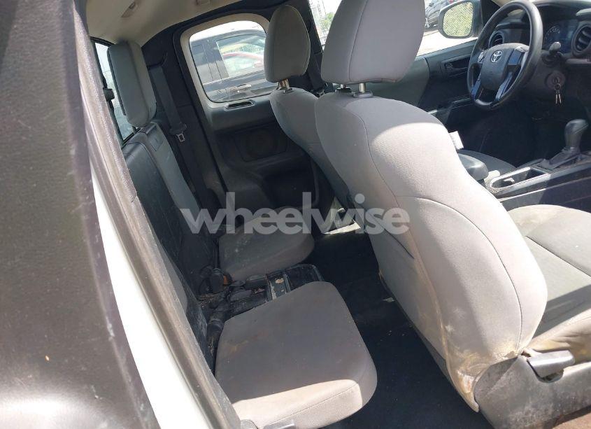 Photo 8 of 2017 Toyota Tacoma SR (VIN 5TFRX5GN0HX075186)