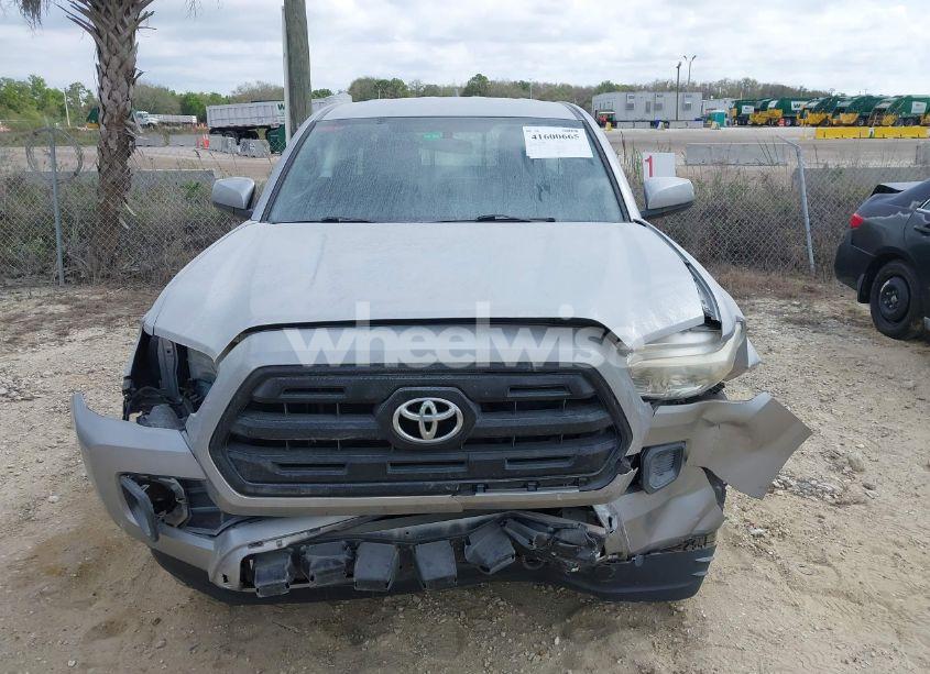 Photo 12 of 2017 Toyota Tacoma SR (VIN 5TFRX5GN0HX090755)