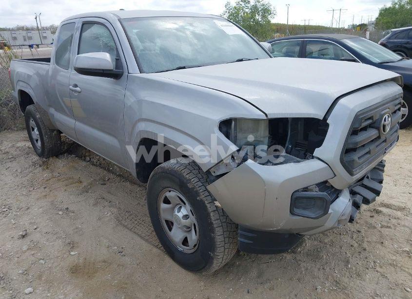 Photo 17 of 2017 Toyota Tacoma SR (VIN 5TFRX5GN0HX090755)