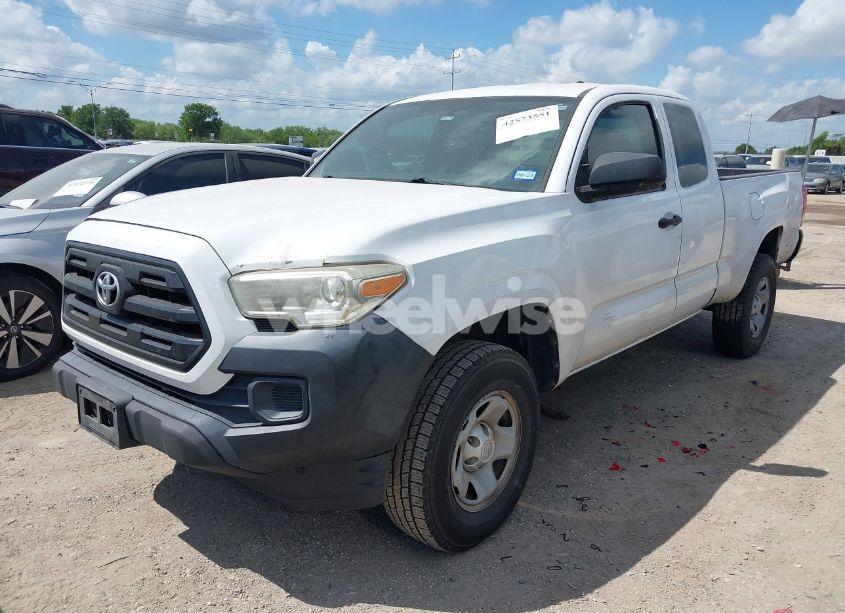 Photo 2 of 2017 Toyota Tacoma SR (VIN 5TFRX5GN0HX093431)