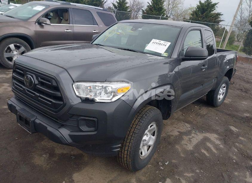 Photo 2 of 2019 Toyota Tacoma SR (VIN 5TFRX5GN0KX139329)