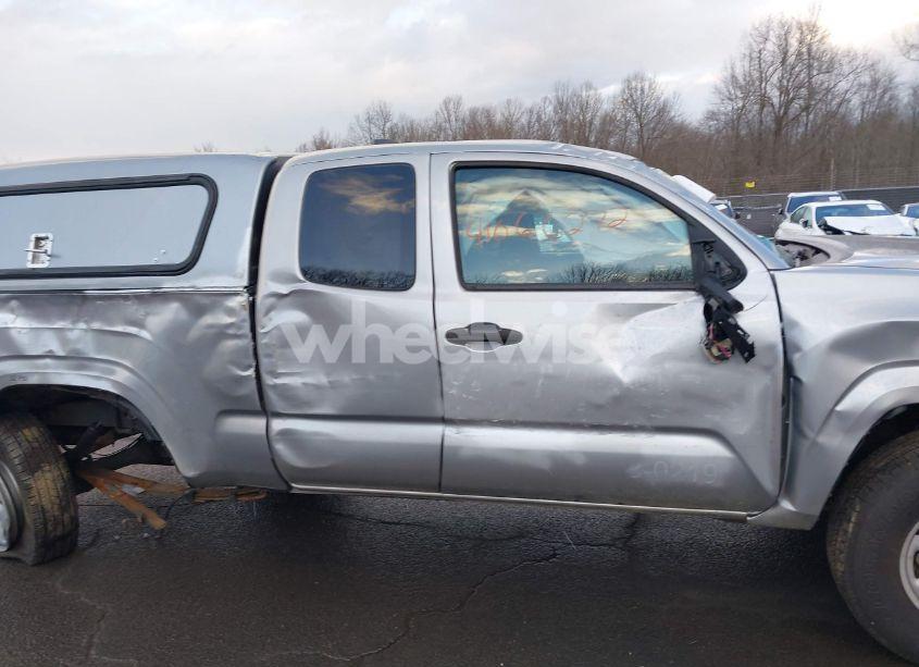 Photo 14 of 2019 Toyota Tacoma SR (VIN 5TFRX5GN0KX150444)