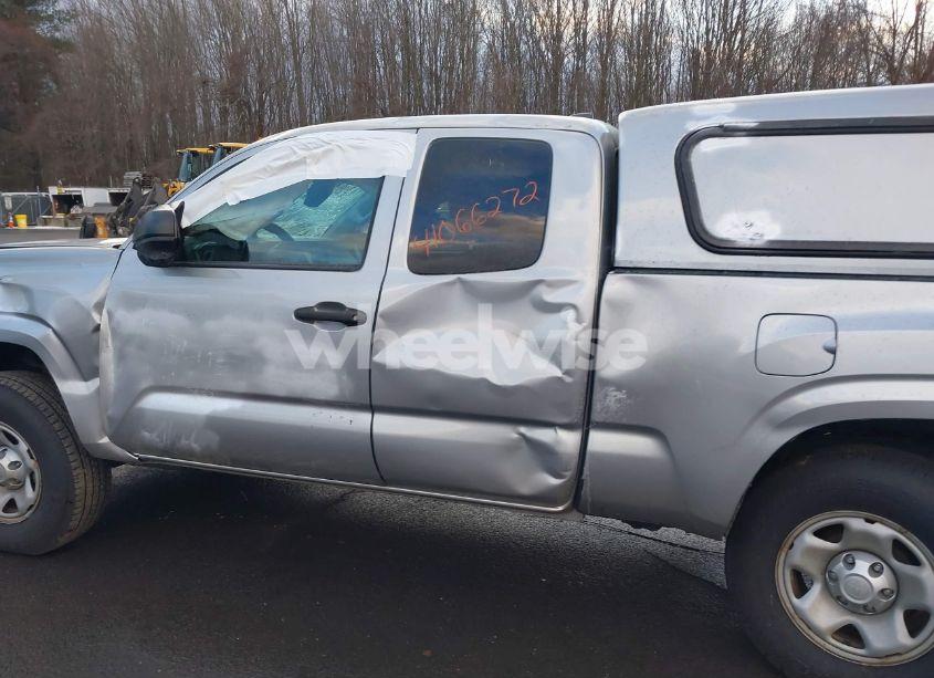 Photo 15 of 2019 Toyota Tacoma SR (VIN 5TFRX5GN0KX150444)