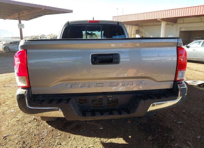 Photo 17 of 2016 Toyota Tacoma SR5 (VIN 5TFRX5GN1GX056340)