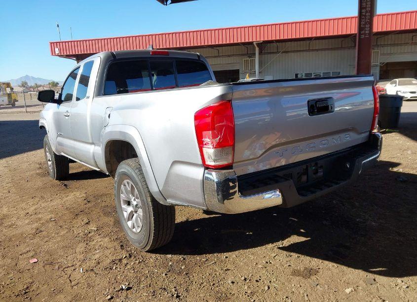 Photo 3 of 2016 Toyota Tacoma SR5 (VIN 5TFRX5GN1GX056340)