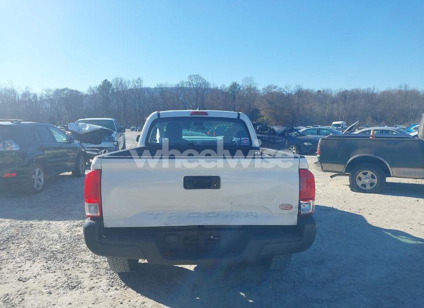 Photo 16 of 2016 Toyota Tacoma SR (VIN 5TFRX5GN1GX056953)