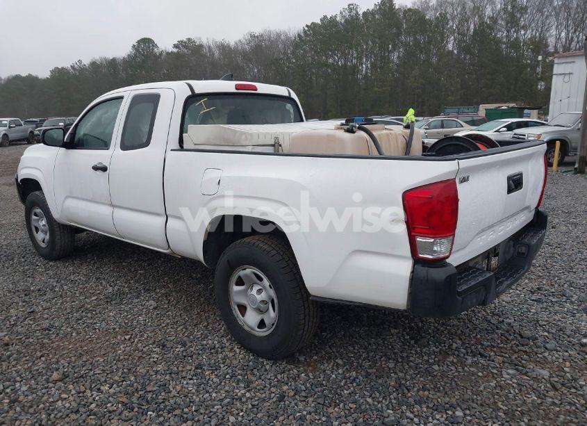 Photo 3 of 2017 Toyota Tacoma SR (VIN 5TFRX5GN1HX077416)