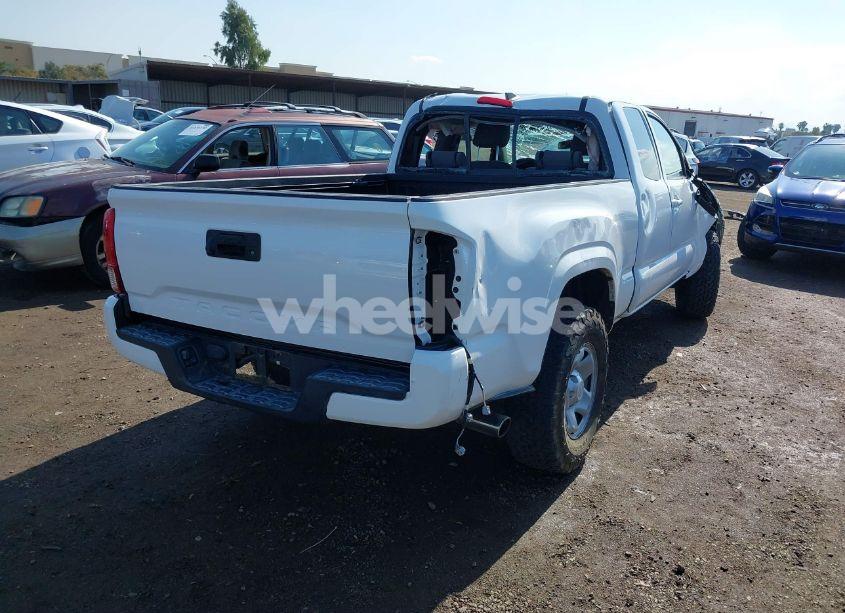 Photo 4 of 2018 Toyota Tacoma SR (VIN 5TFRX5GN1JX109657)
