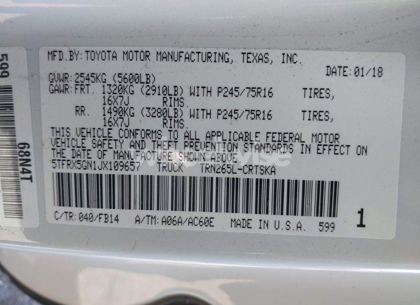 Photo 9 of 2018 Toyota Tacoma SR (VIN 5TFRX5GN1JX109657)