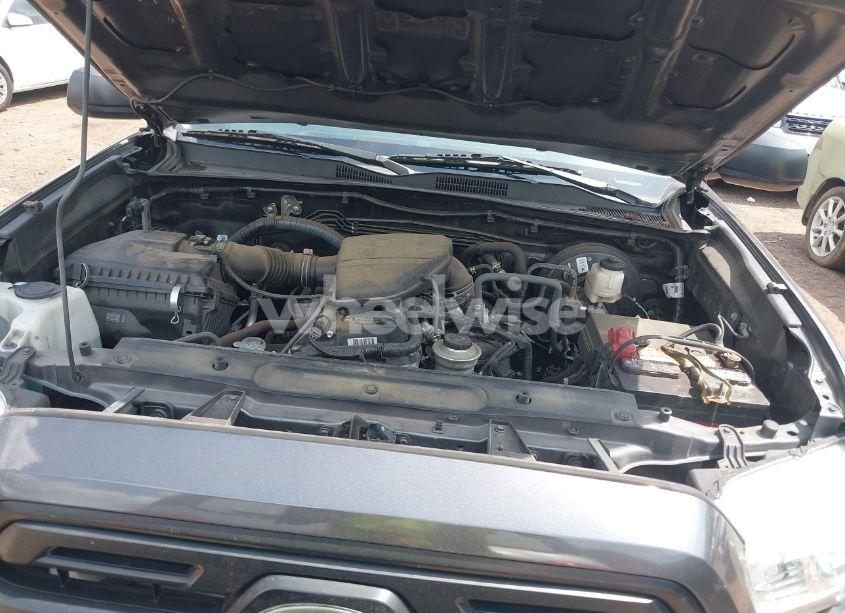 Photo 10 of 2019 Toyota Tacoma SR (VIN 5TFRX5GN1KX134141)
