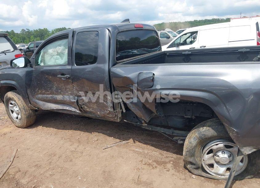 Photo 15 of 2019 Toyota Tacoma SR (VIN 5TFRX5GN1KX134141)