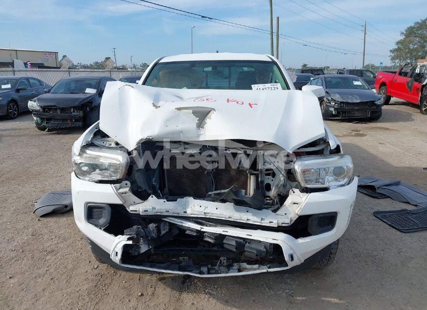 Photo 12 of 2016 Toyota Tacoma SR (VIN 5TFRX5GN2GX054676)