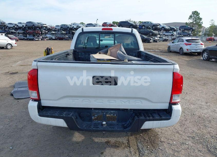 Photo 16 of 2016 Toyota Tacoma SR (VIN 5TFRX5GN2GX054676)