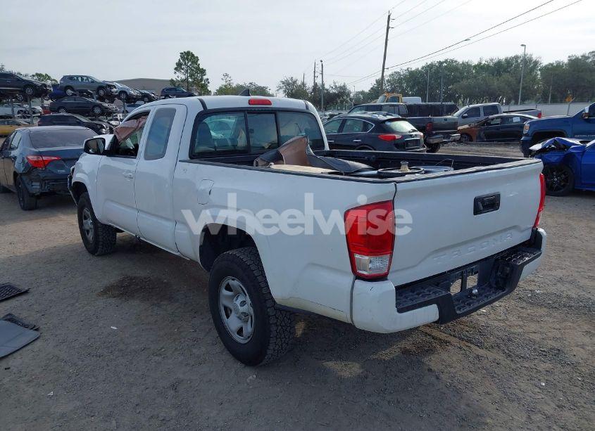 Photo 3 of 2016 Toyota Tacoma SR (VIN 5TFRX5GN2GX054676)