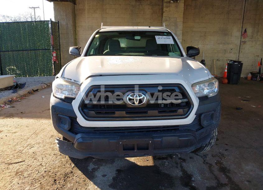 Photo 12 of 2016 Toyota Tacoma SR (VIN 5TFRX5GN2GX071669)