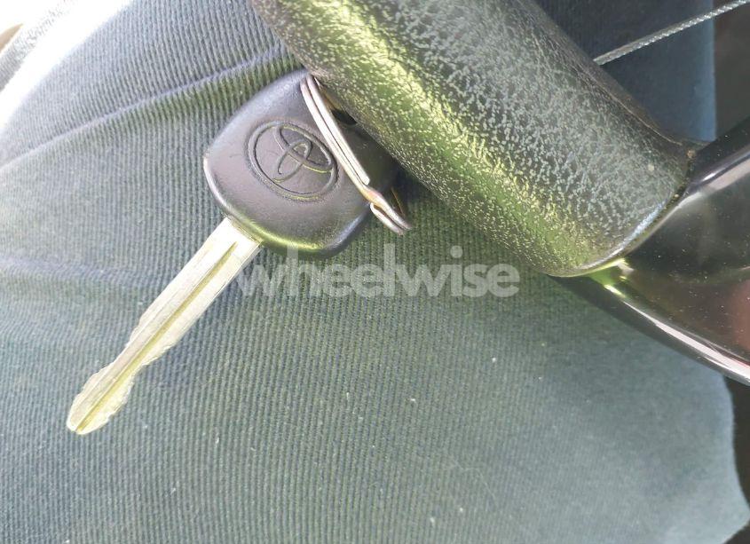 Photo 11 of 2018 Toyota Tacoma SR (VIN 5TFRX5GN2JX118111)