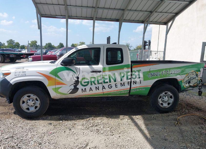 Photo 14 of 2018 Toyota Tacoma SR (VIN 5TFRX5GN2JX118111)