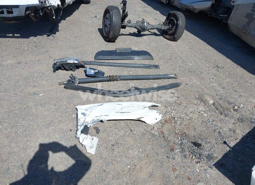 Photo 12 of 2018 Toyota Tacoma SR (VIN 5TFRX5GN2JX120568)