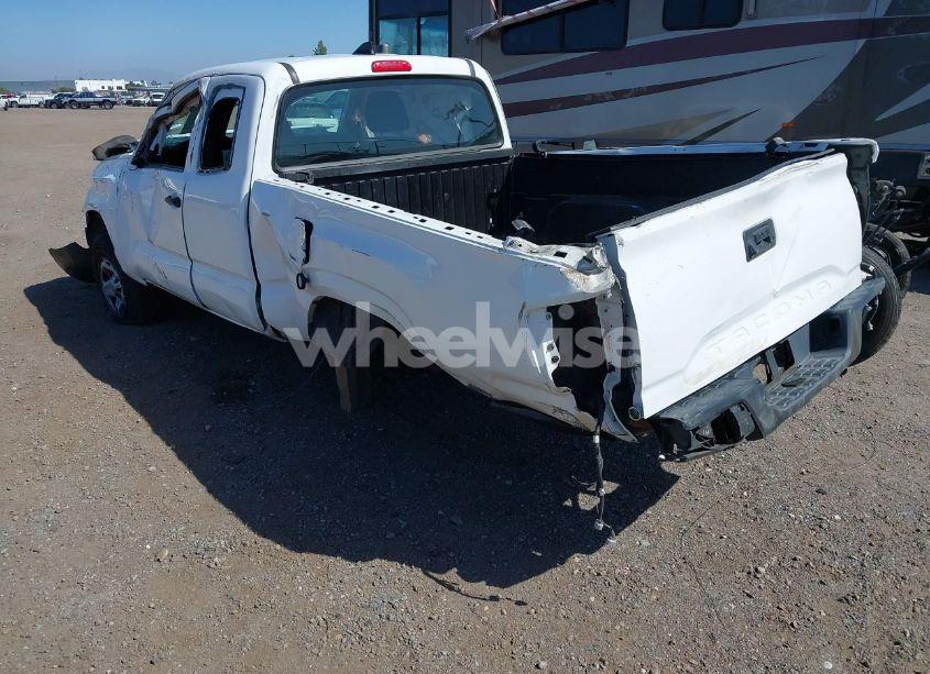 Photo 6 of 2018 Toyota Tacoma SR (VIN 5TFRX5GN2JX120568)