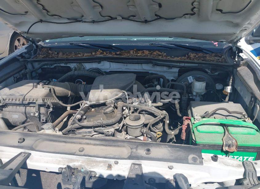 Photo 10 of 2020 Toyota Tacoma SR (VIN 5TFRX5GN3LX183035)