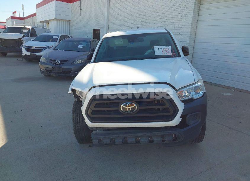 Photo 12 of 2020 Toyota Tacoma SR (VIN 5TFRX5GN3LX183035)
