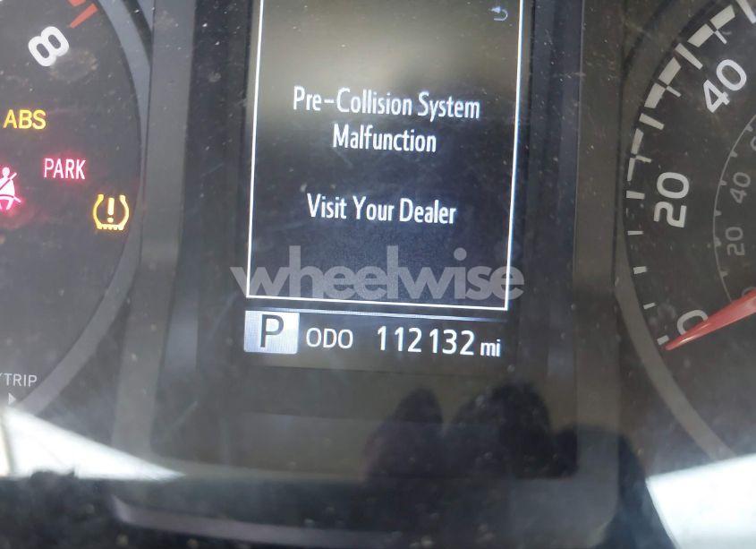 Photo 15 of 2020 Toyota Tacoma SR (VIN 5TFRX5GN3LX183035)