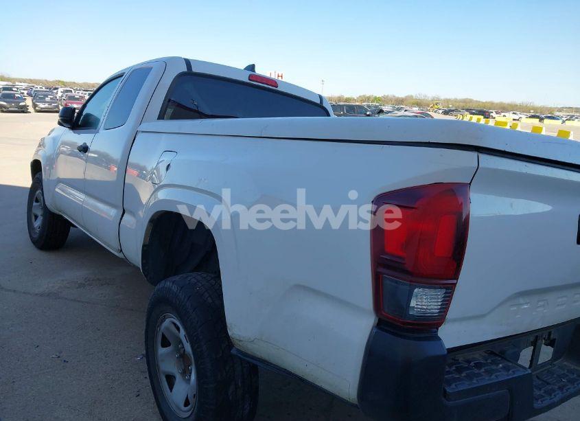 Photo 3 of 2020 Toyota Tacoma SR (VIN 5TFRX5GN3LX183035)