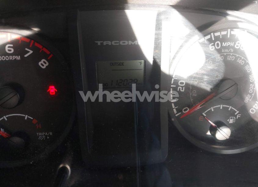 Photo 7 of 2016 Toyota Tacoma SR (VIN 5TFRX5GN4GX058972)