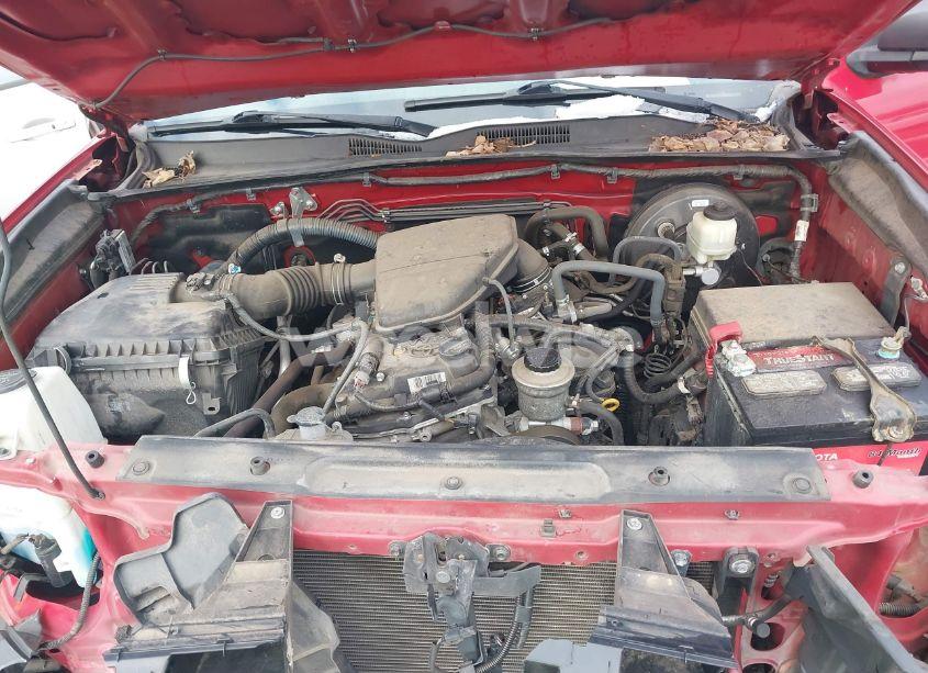 Photo 10 of 2016 Toyota Tacoma SR (VIN 5TFRX5GN4GX062228)