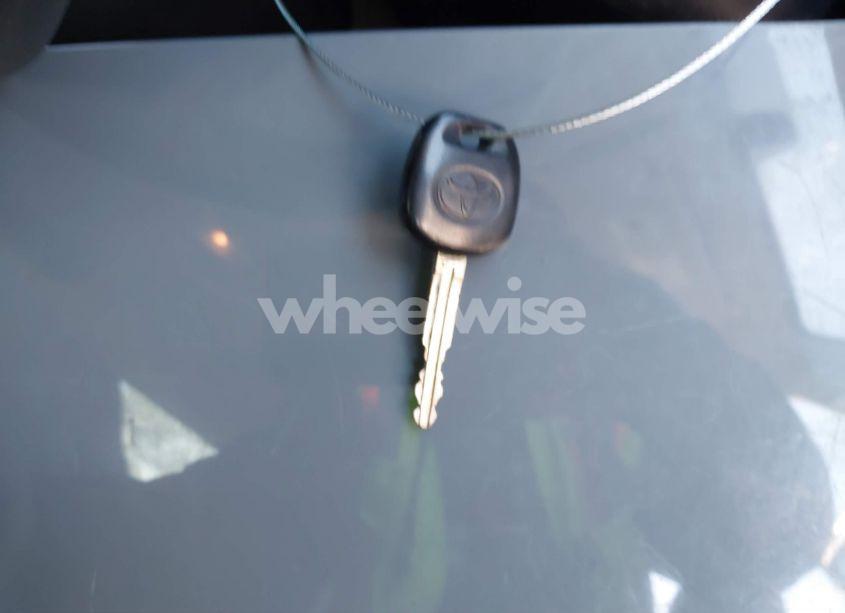 Photo 11 of 2017 Toyota Tacoma SR (VIN 5TFRX5GN5HX091562)