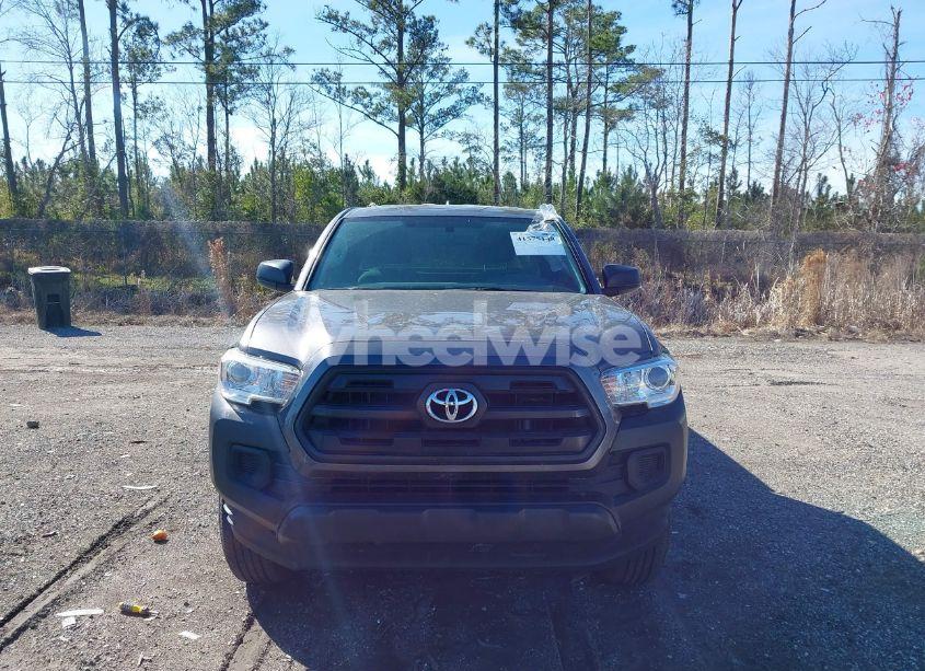 Photo 12 of 2017 Toyota Tacoma SR (VIN 5TFRX5GN5HX091562)