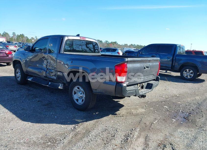 Photo 3 of 2017 Toyota Tacoma SR (VIN 5TFRX5GN5HX091562)