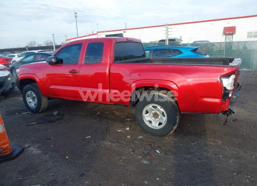 Photo 14 of 2018 Toyota Tacoma SR (VIN 5TFRX5GN5JX127708)