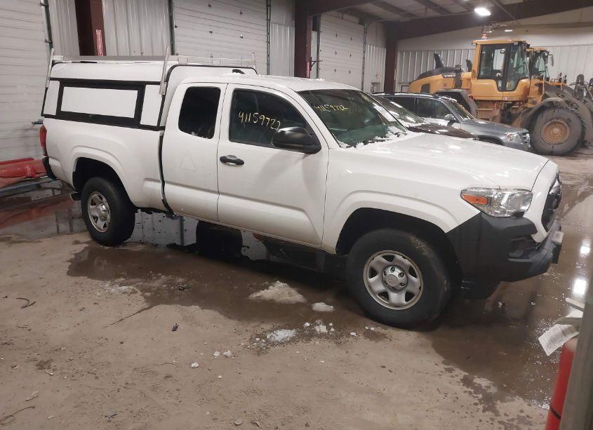 2020 Toyota Tacoma SR (VIN 5TFRX5GN5LX166527) main photo