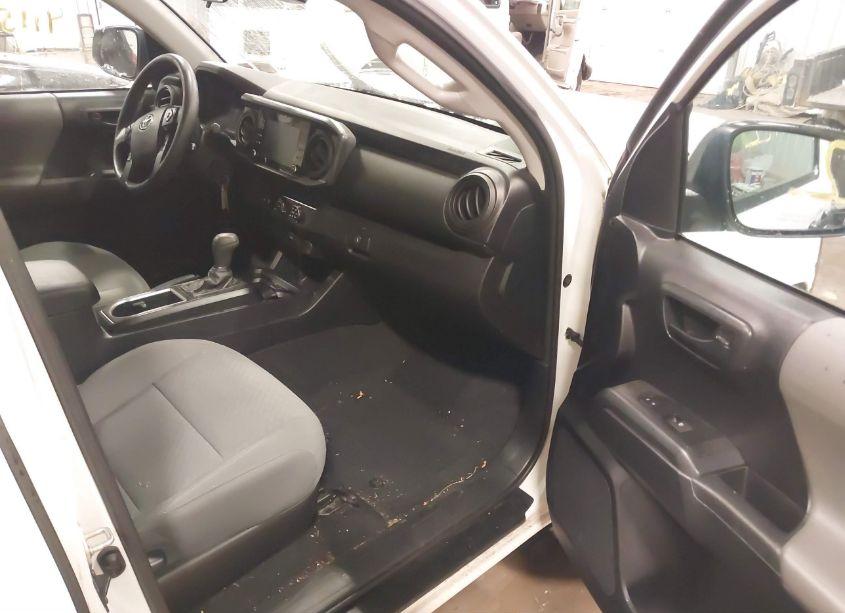 Photo 5 of 2020 Toyota Tacoma SR (VIN 5TFRX5GN5LX166527)