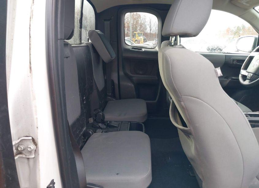 Photo 8 of 2020 Toyota Tacoma SR (VIN 5TFRX5GN5LX179908)