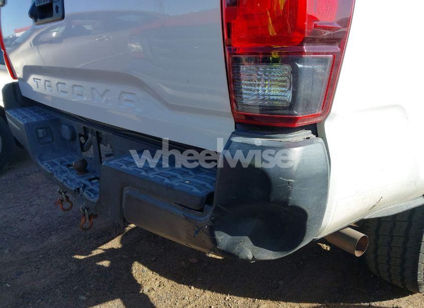 Photo 6 of 2018 Toyota Tacoma SR (VIN 5TFRX5GN6JX110514)