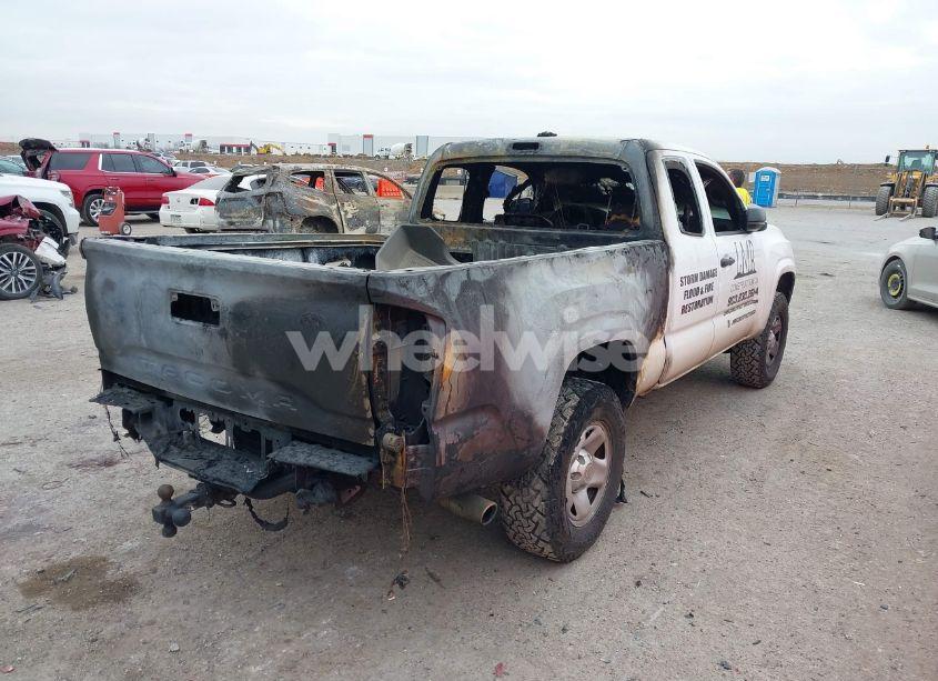 Photo 4 of 2018 Toyota Tacoma SR (VIN 5TFRX5GN6JX115132)