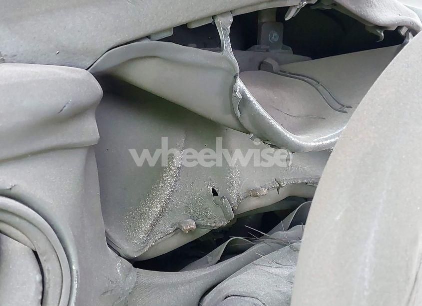 Photo 7 of 2018 Toyota Tacoma SR (VIN 5TFRX5GN6JX115132)