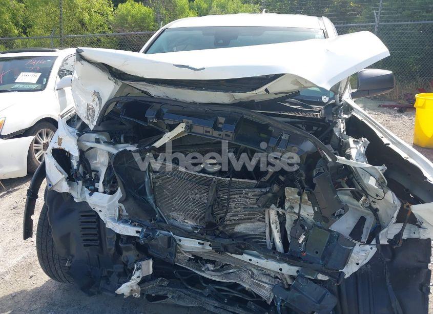 Photo 6 of 2020 Toyota Tacoma SR (VIN 5TFRX5GN6LX172823)